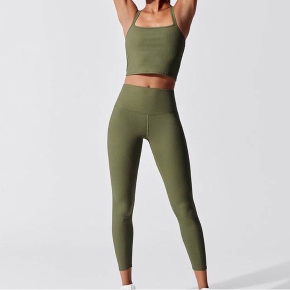 Carbon38 Ribbed Cami Bra - Picture 3 of 6